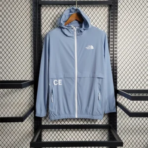 Wind-proof clothing The North Face