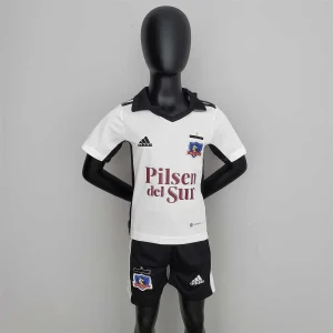 22-23 Colo-Colo home kids kit