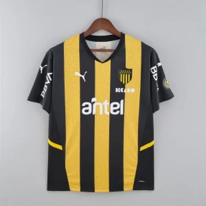 22-23 Peñarol home