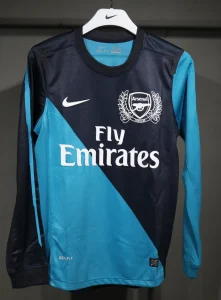 11-12 Arsenal Away Retro Kit Vintage Player Version Sino Shirt AAAAJersey Supply Yupoo