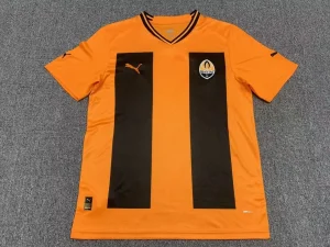 22-23 Shakhtar Donetsk home