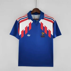 88-90 France home