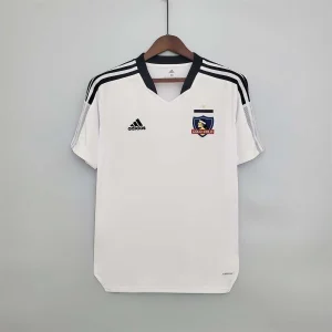 Colo-Colo 13-time champion version home